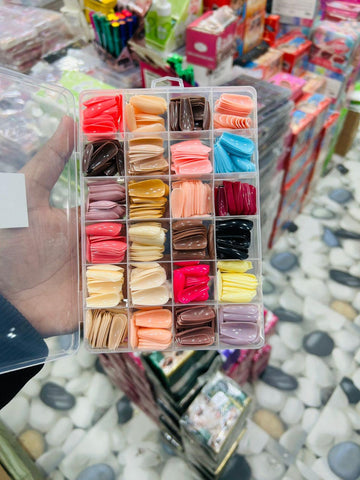 576 Pcs Artifical Nails